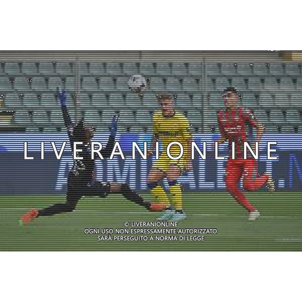 TVRG Nicholas Bonfanti (Modena) occasione da gol Cremonese vs Modena Cremona 20-10-2022 Stadio Giovanni Zini Coppa Italia Frecciarossa - 16mi di finale foto Roberto Garavaglia/ag. Aldo Liverani sas / AGENZIA ALDO LIVERANI SAS