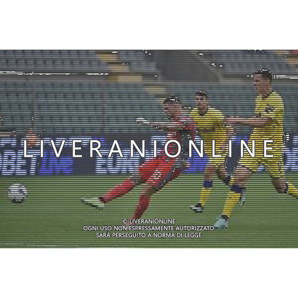 TVRG Cristian Buonaiuto (Cremonese) occasione da gol Cremonese vs Modena Cremona 20-10-2022 Stadio Giovanni Zini Coppa Italia Frecciarossa - 16mi di finale foto Roberto Garavaglia/ag. Aldo Liverani sas / AGENZIA ALDO LIVERANI SAS