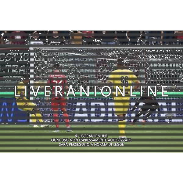 TVRG Davide Diaw (Modena) segna il gol dell\'1 a 2 Cremonese vs Modena Cremona 20-10-2022 Stadio Giovanni Zini Coppa Italia Frecciarossa - 16mi di finale foto Roberto Garavaglia/ag. Aldo Liverani sas / AGENZIA ALDO LIVERANI SAS