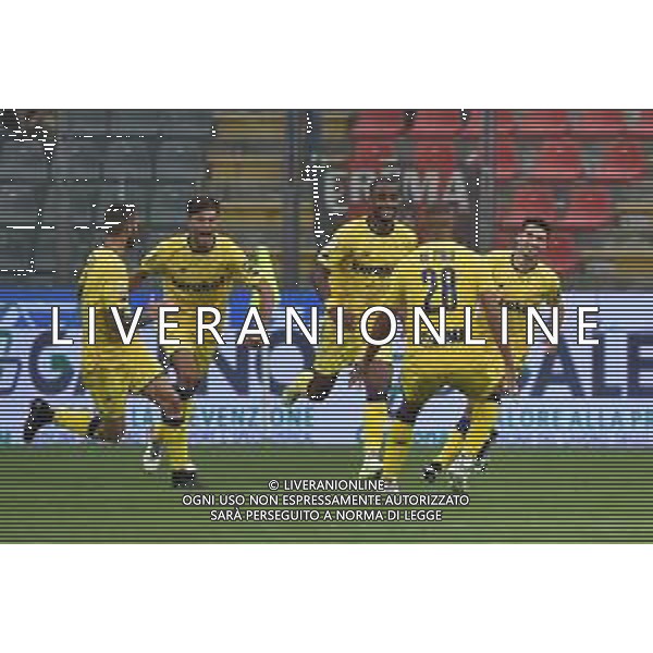 TVRG esultanza Modena dopo il gol del 2 a 2 Cremonese vs Modena Cremona 20-10-2022 Stadio Giovanni Zini Coppa Italia Frecciarossa - 16mi di finale foto Roberto Garavaglia/ag. Aldo Liverani sas / AGENZIA ALDO LIVERANI SAS