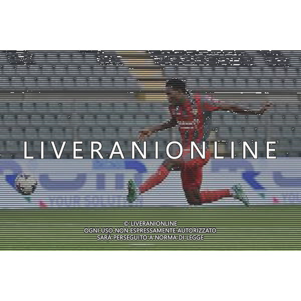 TVRG David Okereke (Cremonese) occasione da gol nei supplementari Cremonese vs Modena Cremona 20-10-2022 Stadio Giovanni Zini Coppa Italia Frecciarossa - 16mi di finale foto Roberto Garavaglia/ag. Aldo Liverani sas / AGENZIA ALDO LIVERANI SAS