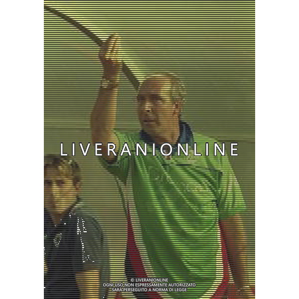 1999-2000 VAL DI FIEMME-PARTITA AMICHEVOLE SAMPDORIA CALCIO NELLA FOTO GIAN PIERO VENTURA ALLENATORE SAMPDORIA CALCIO AG ALDO LIVERANI SAS