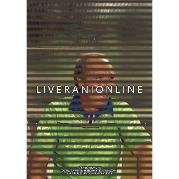 1999-2000 VAL DI FIEMME-PARTITA AMICHEVOLE SAMPDORIA CALCIO NELLA FOTO GIAN PIERO VENTURA ALLENATORE SAMPDORIA CALCIO AG ALDO LIVERANI SAS