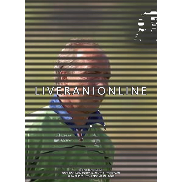 1999-2000 VAL DI FIEMME-PARTITA AMICHEVOLE SAMPDORIA CALCIO NELLA FOTO GIAN PIERO VENTURA ALLENATORE SAMPDORIA CALCIO AG ALDO LIVERANI SAS