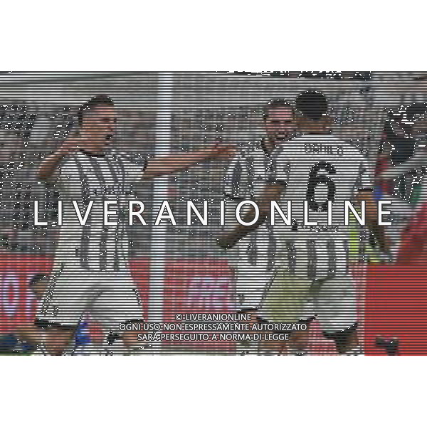 Torino 21.10.2022 Allianz Stadium ©Manuela Viganti/Agenzia Aldo Liverani Juventus vs Empoli Campionato Calcio Serie A TIM 2022/2023 11a giornata Nella foto: esultanza juventus dopo il gol di adrien rabiot / AGENZIA ALDO LIVERANI SAS