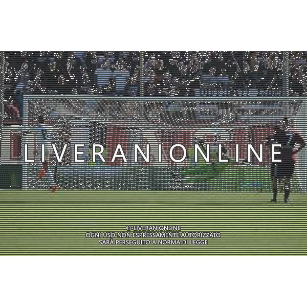 Reggina vs Perugia Serie B 2022-2023. 22 Ottobre 2022 Stadio Oreste Granillo - Reggio Calabria In foto: il gol su Rigore Melchiorri federico Reggina vs Perugia Serie B 2022-2023. Otctober 22, 2022 at Stadio Oreste Granillo in Reggio Calabria, Italy. In pic: ©Andrea ROSITO / AGENZIA ALDO LIVERANI SAS