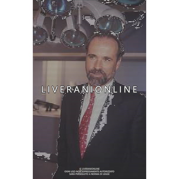 RETROSPETTIVA ANTONIO RICCI AUTORE TELEVISIVO NELLA FOTO ANTONIO RICCI NELLA TRASMISSIONE “ODIENS“ AG ALDO LIVERANI SAS 