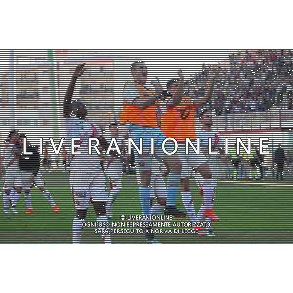 REGGINA VS PERUGIA CAMPIONATO CALCIO SERIE B REGGIO CALABRIA 22/10/2022 NELLA FOTO ESULTANZA PERUGIA A FINE GARA ©GARREFFA / AGENZIA ALDO LIVERANI SAS