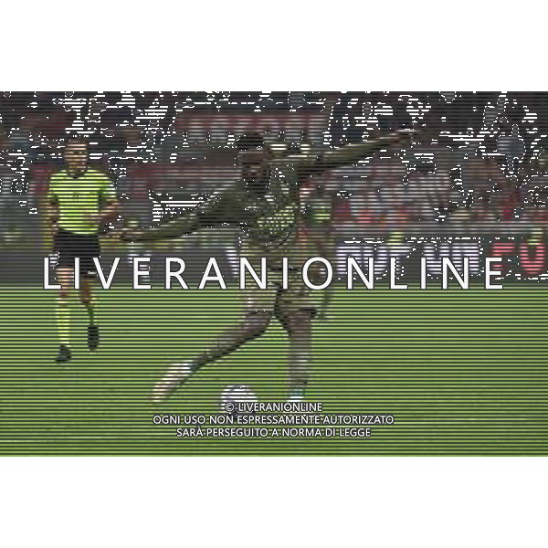Divock Origi (Milan) segna il gol del 3 a 0 Milan vs Monza Milano 22-10-2022 Stadio Giuseppe Meazza - San Siro Campionato Serie A TIM - 11a giornata foto Roberto Garavaglia/ag. Aldo Liverani sas / AGENZIA ALDO LIVERANI SAS