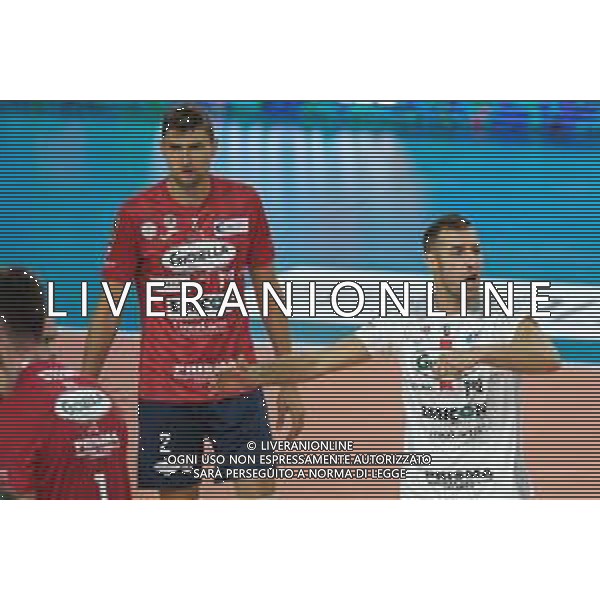 Esultanza di Marco Rizzo - Gioiella Prisma Taranto durante la partita tra WithU Verona e Gioiella Prisma Taranto valida per la quarta giornata del campionato italiano di volley Superlega tenutosi a Verona, Italy il 21 ottobre 2021 presso il Pala AGSM-AIM. ©Tommasini / AGENZIA ALDO LIVERANI SAS