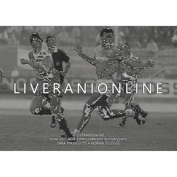 16-10-1988 MONZA CAMPIONATO DI CALCIO SERIE B MONZA-BRESCIA 2-0 NELLA FOTO GIOVANNI STROPPA E MARIO MANZO AG ALDO LIVERANI SAS