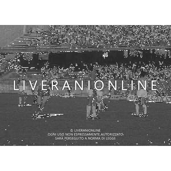 16-10-1988 MONZA CAMPIONATO DI CALCIO SERIE B MONZA-BRESCIA 2-0 NELLA FOTO DOPO GOAL GIOVANNI STROPPA AG ALDO LIVERANI SAS