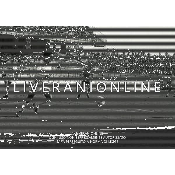 05-03-1989 MONZA CAMPIONATO DI CALCIO SERIE B MONZA-REGGINA 2-2 NELLA FOTO AZIONE DI GIOCO AG ALDO LIVERANI SAS