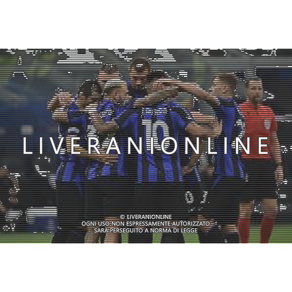 esultanza Inter dopo il gol del 3 a 0 Edin Dzeko Inter vs Viktoria Plzen Milano 26-10-2022 Stadio Giuseppe Meazza - San Siro UEFA Champions League fase a gironi gruppo C - 5a giornata foto Roberto Garavaglia/ag. Aldo Liverani sas /AGENZIA ALDO LIVERANI SAS