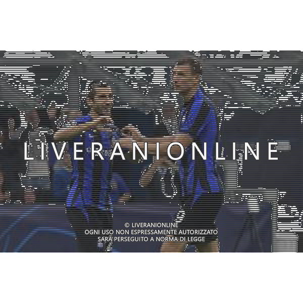 Fc Internazionale-Viktoria Plen, Uefa Champions League 2022--2023 26 October 2022 at Stadio Giuseppe Meazza in Milan, Italy In pic: Henrikh Mkhitaryan and Edin Dzeko celebrate FOTO ANDREA ROSITO-AG ALDO LIVERANI SAS