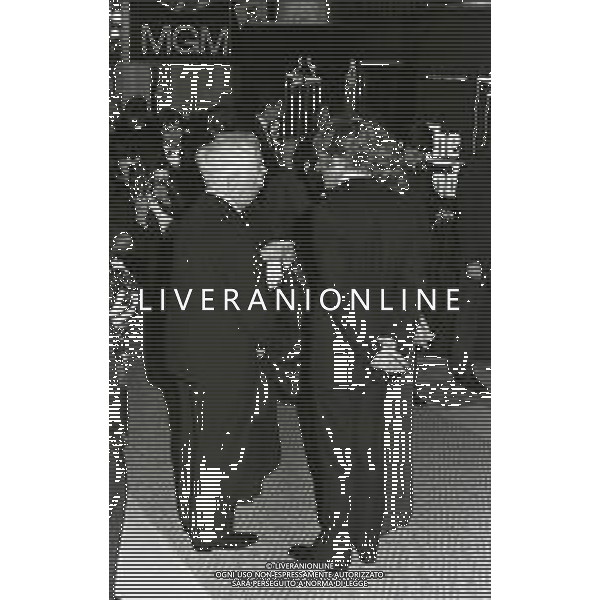 RETROSPETTIVA ARTHUR RUBINSTEIN PIANISTA NELLA FOTO ARTHUR RUBINSTEIN A CANNES NELL\'ANNO 1972 AG ALDO LIVERANI SAS