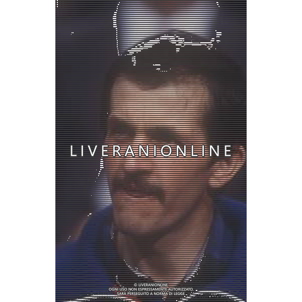 RETROSPETTIVA MAURIZIO DA ZOLT FONDISTA NELLA FOTO MAURIZIO DA ZOLT ALLA TRASMISSIONE DELLA DOMENICA SPORTIVA NELL\'ANNO 1986-1987 AG ALDO LIVERANI SAS