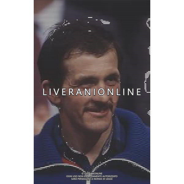 RETROSPETTIVA MAURIZIO DA ZOLT FONDISTA NELLA FOTO MAURIZIO DA ZOLT ALLA TRASMISSIONE DELLA DOMENICA SPORTIVA NELL\'ANNO 1986-1987 AG ALDO LIVERANI SAS