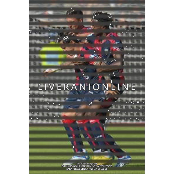 29-10-2022. Cagliari Calcio-Reggina C.S. 11° giornata serie BKT 2022/2023, stadio Unipol Domus Cagliari. Foto Salvatore Moi/Aldo Liverani s.a.s. Nella foto: Gol ed esultanza del Cagliari contro Reggina in casa, allo Stadio Unipol Domus di Cagliari. Segna: Gianluca Lapadula Cagliari ©MOI SALVATORE/AGENZIA ALDO LIVERANI SAS