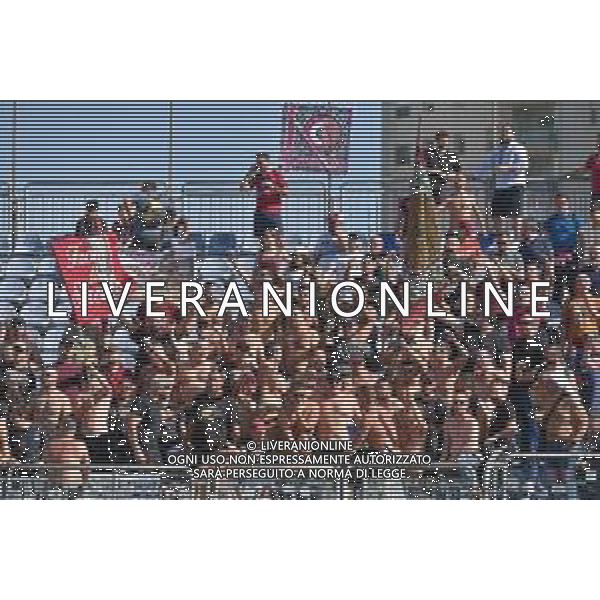 29-10-2022. Cagliari Calcio-Reggina C.S. 11° giornata serie BKT 2022/2023, stadio Unipol Domus Cagliari. Foto Salvatore Moi/Aldo Liverani s.a.s. Nella foto: Tifosi della Reggina nel settore ospiti, allo Stadio Unipol Domus di Cagliari. ©MOI /AGENZIA ALDO LIVERANI SAS