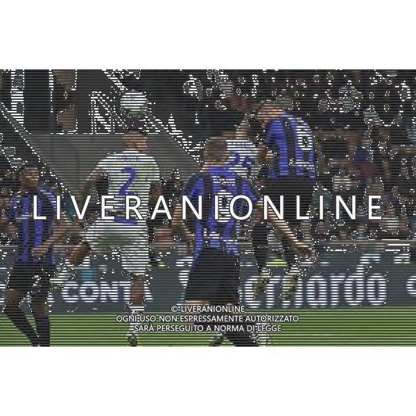 Stefan de Vrij (Inter) segna il gol dell\'1 a 0 Inter vs Sampdoria Milano 29-10-2022 Stadio Giuseppe Meazza - San Siro Campionato Serie A TIM - 12a giornata foto Roberto Garavaglia/ag. Aldo Liverani sas / AGENZIA ALDO LIVERANI SAS