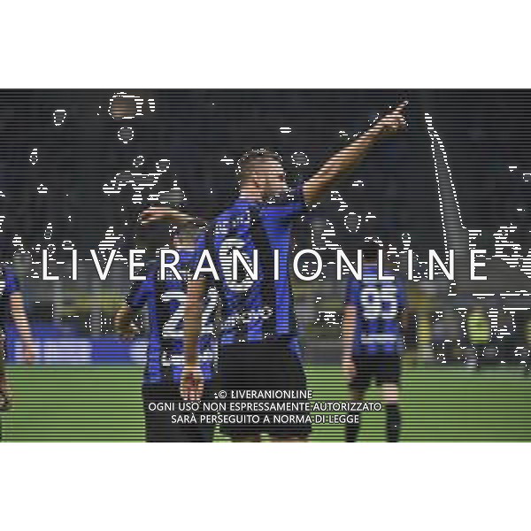 Stefan de Vrij (Inter) esulta dopo il gol dell\'1 a 0 Inter vs Sampdoria Milano 29-10-2022 Stadio Giuseppe Meazza - San Siro Campionato Serie A TIM - 12a giornata foto Roberto Garavaglia/ag. Aldo Liverani sas / AGENZIA ALDO LIVERANI SAS
