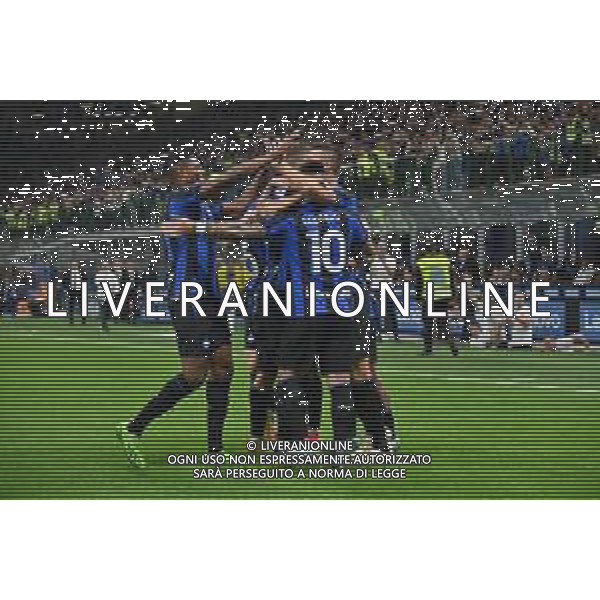 esultanza Inter dopo il gol dell\'1 a 0 Stefan de Vrij Inter vs Sampdoria Milano 29-10-2022 Stadio Giuseppe Meazza - San Siro Campionato Serie A TIM - 12a giornata foto Roberto Garavaglia/ag. Aldo Liverani sas / AGENZIA ALDO LIVERANI SAS