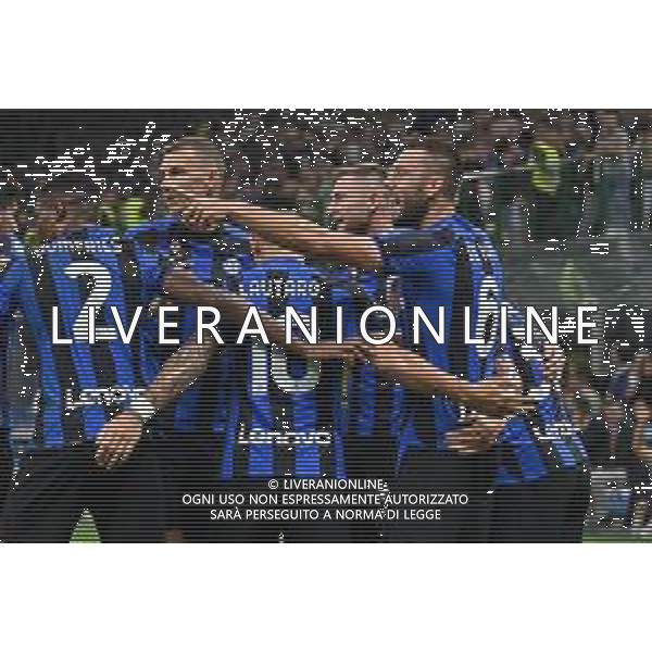 esultanza Inter dopo il gol dell\'1 a 0 Stefan de Vrij Inter vs Sampdoria Milano 29-10-2022 Stadio Giuseppe Meazza - San Siro Campionato Serie A TIM - 12a giornata foto Roberto Garavaglia/ag. Aldo Liverani sas / AGENZIA ALDO LIVERANI SAS