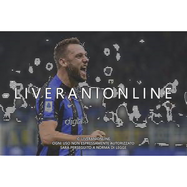 Stefan de Vrij (Inter) esulta dopo il gol dell\'1 a 0 Inter vs Sampdoria Milano 29-10-2022 Stadio Giuseppe Meazza - San Siro Campionato Serie A TIM - 12a giornata foto Roberto Garavaglia/ag. Aldo Liverani sas / AGENZIA ALDO LIVERANI SAS