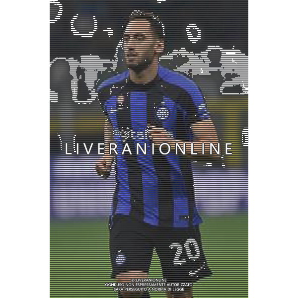 Hakan Calhanoglu (Inter) Inter vs Sampdoria Milano 29-10-2022 Stadio Giuseppe Meazza - San Siro Campionato Serie A TIM - 12a giornata foto Roberto Garavaglia/ag. Aldo Liverani sas / AGENZIA ALDO LIVERANI SAS