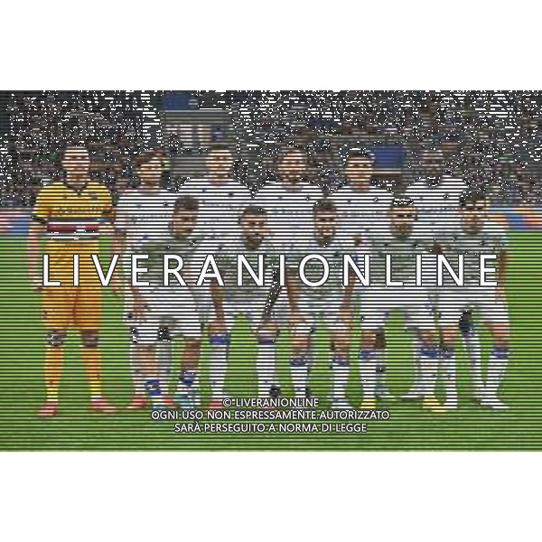 la formazione della Sampdoria, in piedi da SX Emil Audero, Bartosz Bereszynski, Alex Ferrari, Manolo Gabbiadini, Bruno Amione e Omar Colley; in basso da SX Filip Djuricic, Francesco Caputo, Gerard Yepes, Mehdi Leris e Gonzalo Villar Inter vs Sampdoria Milano 29-10-2022 Stadio Giuseppe Meazza - San Siro Campionato Serie A TIM - 12a giornata foto Roberto Garavaglia/ag. Aldo Liverani sas / AGENZIA ALDO LIVERANI SAS