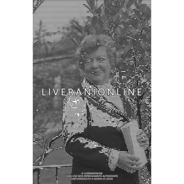 RETROSPETTIVA MARIANA FRIGENI CAREDDU SCRITTRICE NELLA FOTO NELLA SUA ABITAZIONE A BERGAMO NOVEMBRE 1976 ©Archivio Giovanni Liverani/AGENZIA ALDO LIVERANI SAS