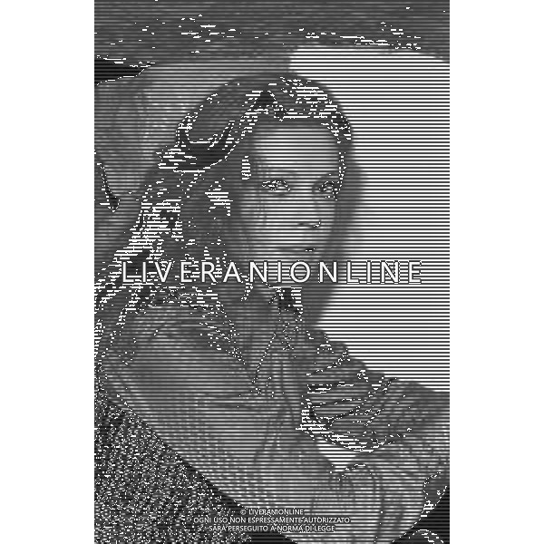 RETROSPETTIVA STEFANIA CAREDDU ATTRICE NELLA FOTO NELLA SUA ABITAZIONE A BERGAMO NOVEMBRE 1976 ©Archivio Giovanni Liverani/AGENZIA ALDO LIVERANI SAS