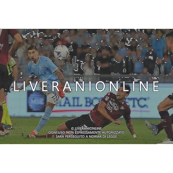 Lazio vs Salernitana Campionato Serie A TIM - 12 Giornata Stadio Olimpico - Roma 30-10-2022 nella foto Tiro di Zaccagni ©Federico Gaetano / AGENZIA ALDO LIVERANI SAS