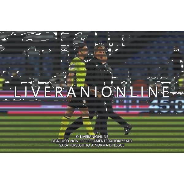 Lazio vs Salernitana Campionato Serie A TIM - 12 Giornata Stadio Olimpico - Roma 30-10-2022 nella foto arbitro Manganiello esce dal campo solo ©Federico Gaetano / AGENZIA ALDO LIVERANI SAS