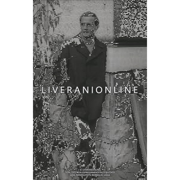 RETROSPETTIVA PHILIPPE LEROY ATTORE NELLA FOTO PHILIPPE LEROY A ROMA NELL\'ANNO 1968  AG ALDO LIVERANI SAS  