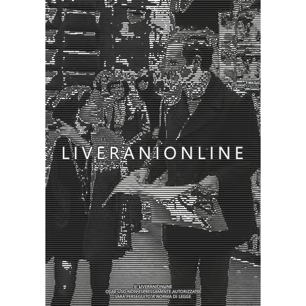 RETROSPETTIVA PHILIPPE LEROY ATTORE NELLA FOTO PHILIPPE LEROY A ROMA NELL\'ANNO 1968  AG ALDO LIVERANI SAS  