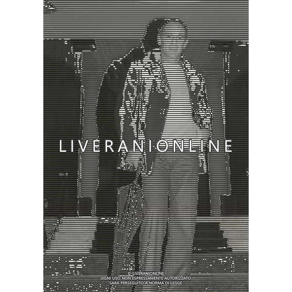 RETROSPETTIVA PHILIPPE LEROY ATTORE NELLA FOTO PHILIPPE LEROY A MILANO NELL\'ANNO 1978 AL TEATRO MANZONI “UN TRAM CHIAMATO DESIDERIO“ AG ALDO LIVERANI SAS