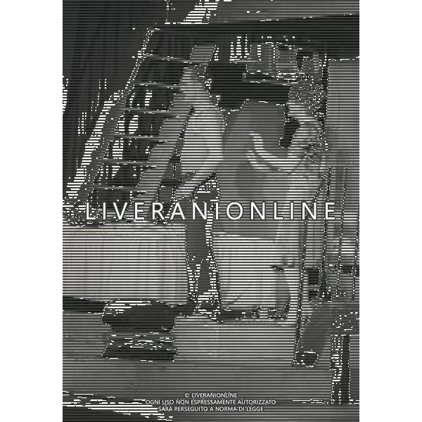 RETROSPETTIVA PHILIPPE LEROY ATTORE NELLA FOTO PHILIPPE LEROY A MILANO NELL\'ANNO 1978 AL TEATRO MANZONI “UN TRAM CHIAMATO DESIDERIO“ AG ALDO LIVERANI SAS