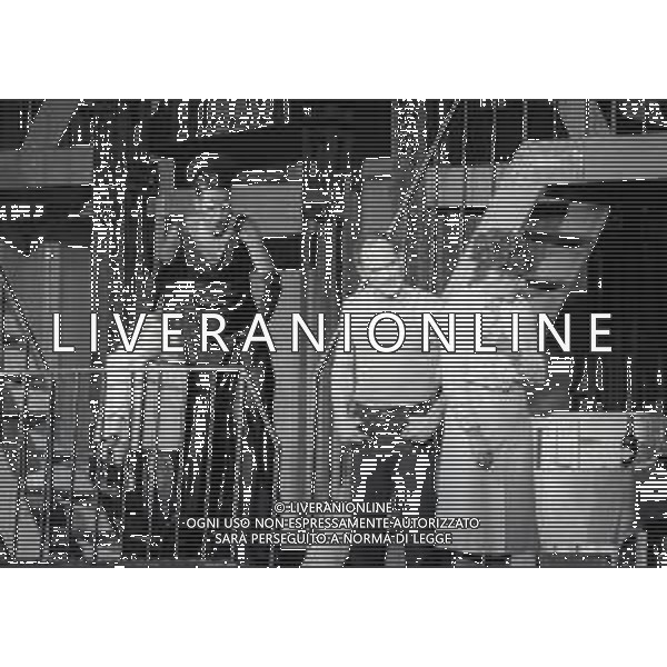 RETROSPETTIVA PHILIPPE LEROY ATTORE NELLA FOTO PHILIPPE LEROY A MILANO NELL\'ANNO 1978 AL TEATRO MANZONI “UN TRAM CHIAMATO DESIDERIO“ AG ALDO LIVERANI SAS