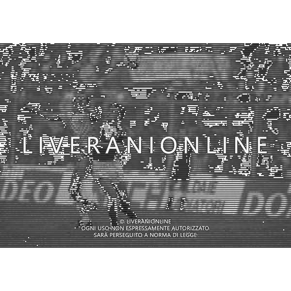 14-10-1989 BOLOGNA PARTITA AMICHEVOLE NAZIONALE ITALIANA -BRASILE 0-1 NELLA FOTO NICOLA BERTI E ALEMAO AG ALDO LIVERANI SAS