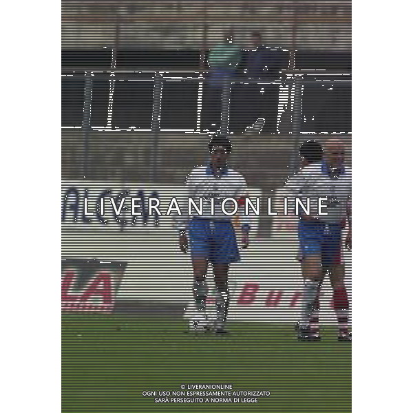 28-10-2000 VARESE CAMPIONATO DI CALCIO SERIE C VARESE-SPAL NELLA FOTO PASQUALE LOGARZO AG ALDO LIVERANI SAS