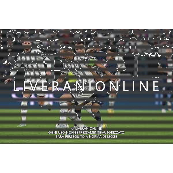 Torino 02.11.2022 Stadio Allianz Stadium ©Manuela Viganti/Agenzia Aldo Liverani Juventus vs Paris Saint Germain Champions League 2022/2023 Gruppo H Giornata 6 di 6 Nella foto: leonardo bonucci e achraf hakimi / AGENZIA ALDO LIVERANI SAS