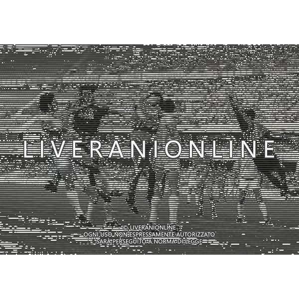 24-09-1989 VERONA-CAMPIONATO DI SERIE A VERONA-LAZIO 1-1 NELLA FOTO AZIONE DI GIOCO AG ALDO LIVERANI SAS