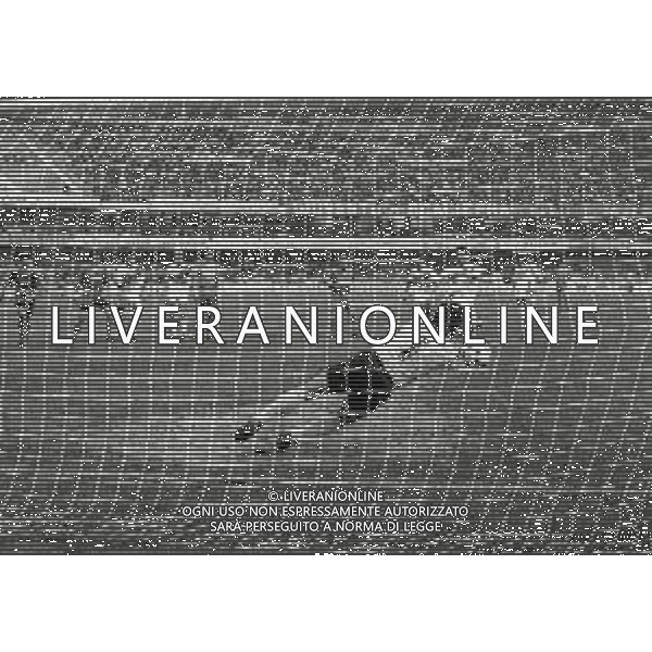 18-03-1990 VERONA CAMPIONATO DI CALCIO SERIE A VERONA-BOLOGNA 3-2 NELLA FOTO RIGORE SBAGLIATO DA BRUNO GIORDANO AG ALDO LIVERANI SAS