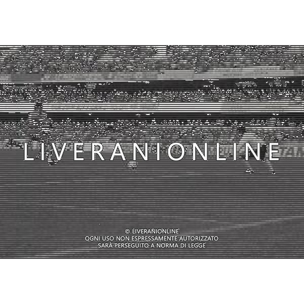 26-11-1989 VERONA CAMPIONATO DI CALCIO SERIE A VERONA-ROMA 2-2 NELLA FOTO AZIONE DI GIOCO AG ALDO LIVERANI SAS 