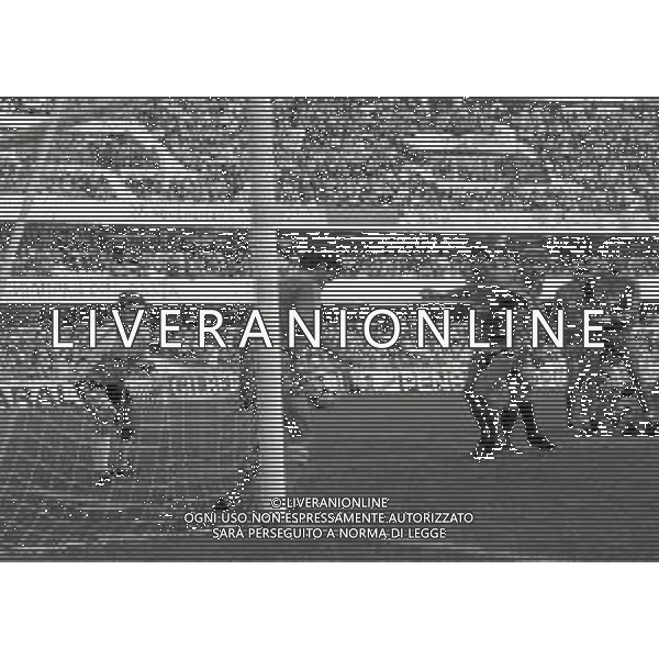 26-11-1989 VERONA CAMPIONATO DI CALCIO SERIE A VERONA-ROMA 2-2 NELLA FOTO AZIONE DI GIOCO AG ALDO LIVERANI SAS 