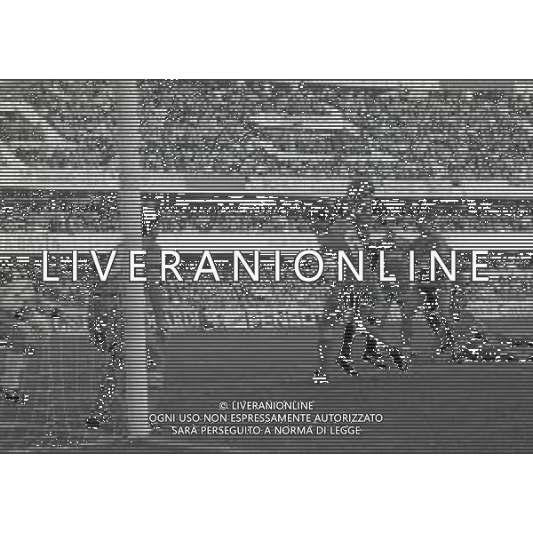 26-11-1989 VERONA CAMPIONATO DI CALCIO SERIE A VERONA-ROMA 2-2 NELLA FOTO AZIONE DI GIOCO AG ALDO LIVERANI SAS
