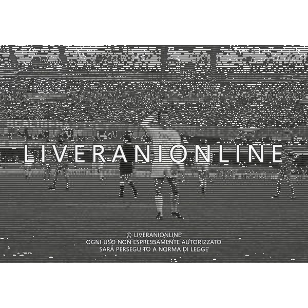 18-02-1990 VERONA CAMPIONATO DI CALCIO SERIE A VERONA-SAMPDORIA 1-0 NELLA FOTO GIUSEPPE DOSSENA AG ALDO LIVERANI SAS
