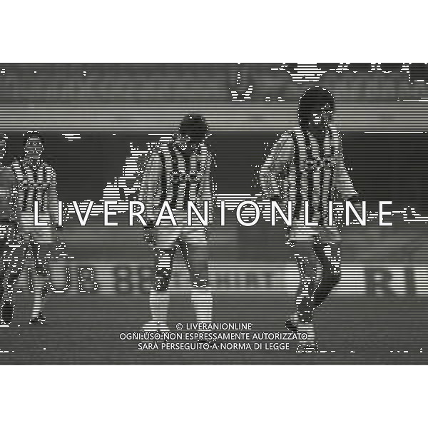 28-01-1990 VERONA CAMPIONATO DI CALCIO SERIE A VERONA-ASCOLI 0-0 NELLA FOTO WALTER CASAGRANDE E PAOLO GIOVANNELLI AG ALDO LIVERANI SAS